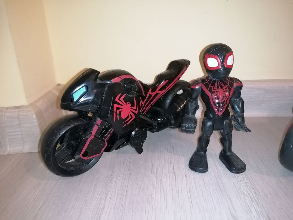 Super eroi, hulk, iron