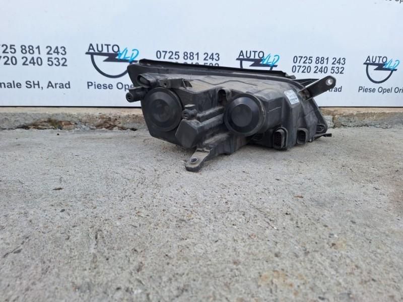 Far stanga Volkswagen Tiguan facelift