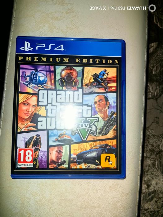 PlayStation 4 pro 7208b