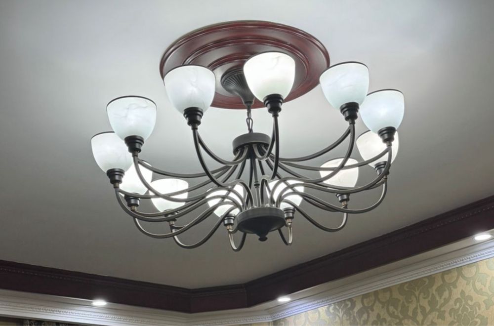 люстра,продам с связи с ремонтом,срочно