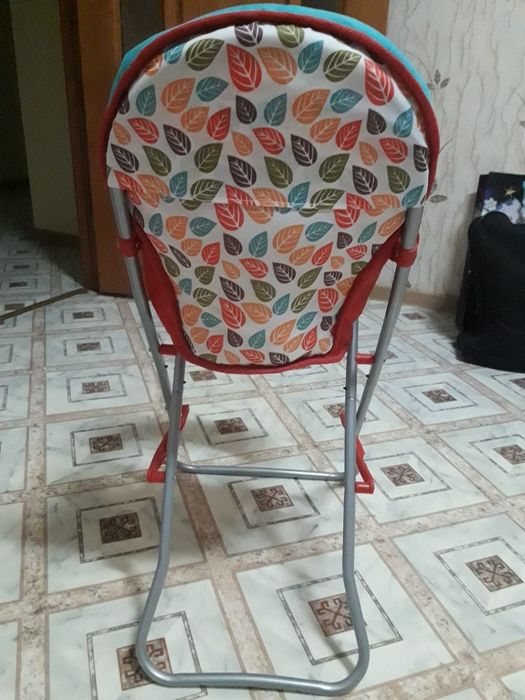 Продам кукольный стульчик