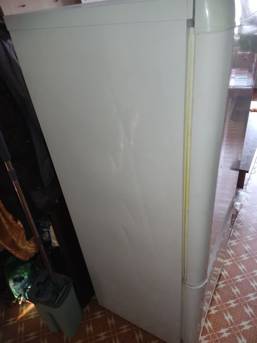 Холодильник  индезит