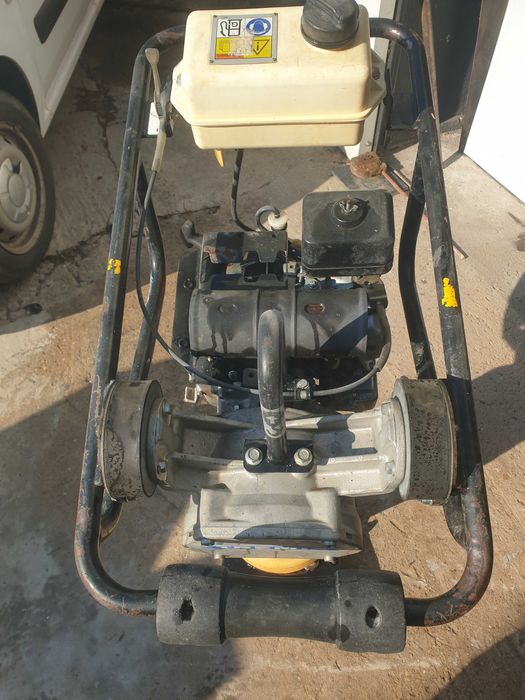 Vand mai compactor Tremix MS 680, motor Honda
