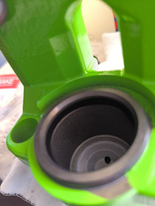 Спирачни апарати BMW E90, E91, E92, E60