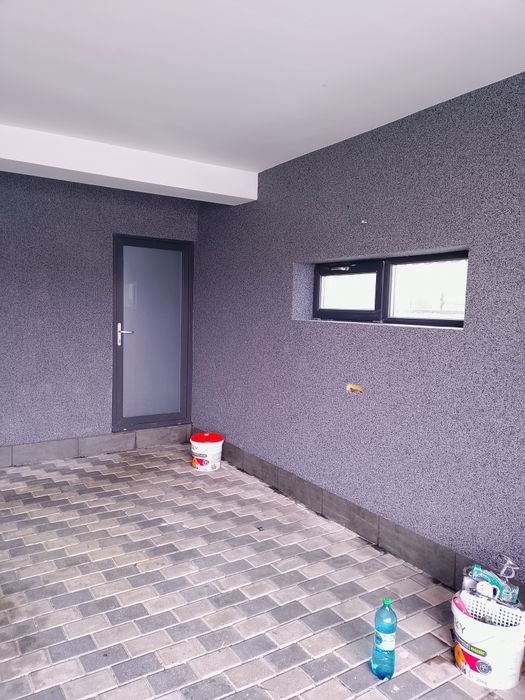Renovări case apartamente spatii comerciale