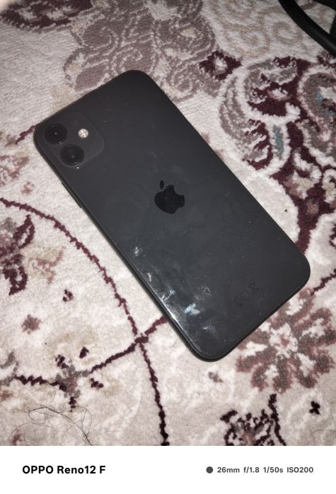 Айфон 11 АКБ 68%