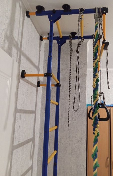 Продаётся шведская стенка