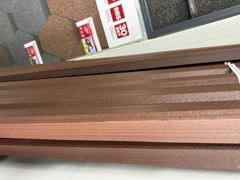 Строим заборы из евроштакетника