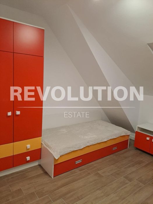 Дава се под наем Четиристаен апартамент в Пловдив, Мараша - 120 кв.м за 550 € - Снимка #8