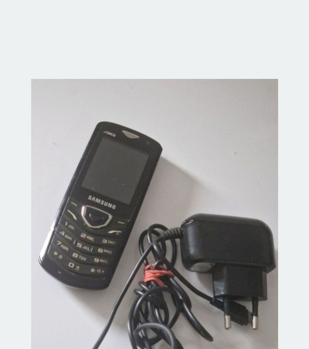 Telefon cu butoane Samsung perfect funcțional