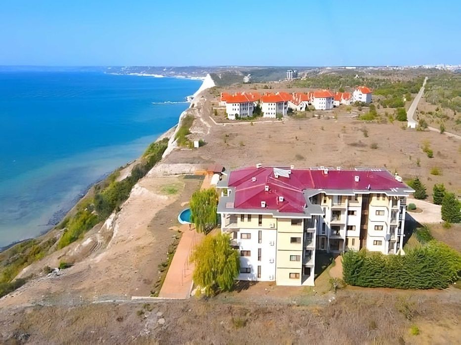 Дава се под наем Двустаен апартамент в Каварна - 55 кв.м за 54900 € - Снимка #1