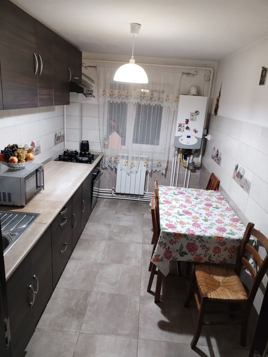 Direct Proprietar,Apartament spațios cu 3  camere – Strada Bulevardul