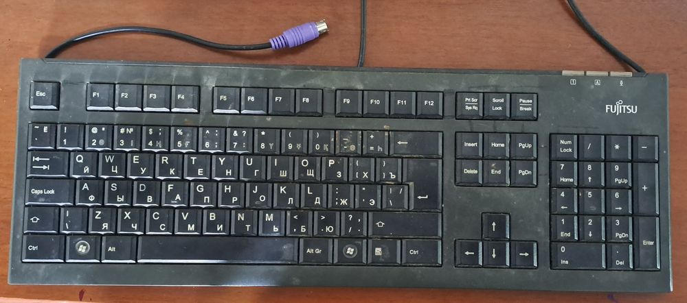 Монитор B1930N Samsung + клавиатура в подарок