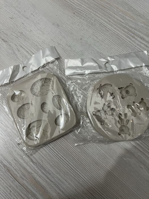 Силиконовые Молды для эпоксидной смолы или для кулинарии 30тыс за обе