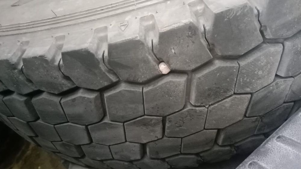 Автошины от изузи новый