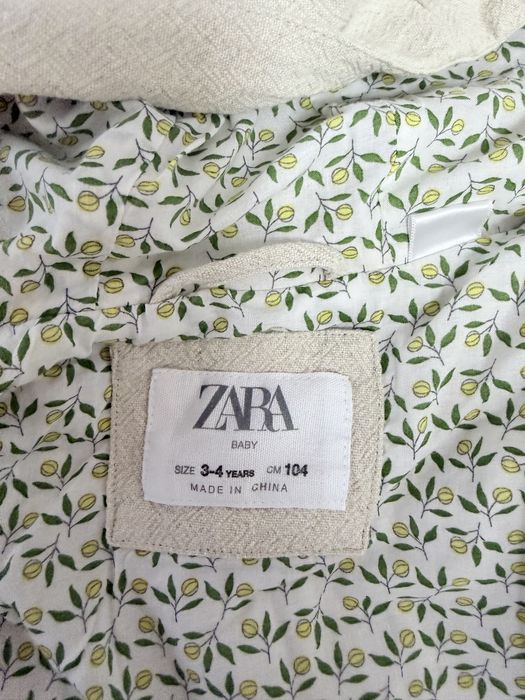 Geaca copii Zara,superba ,marimea 104