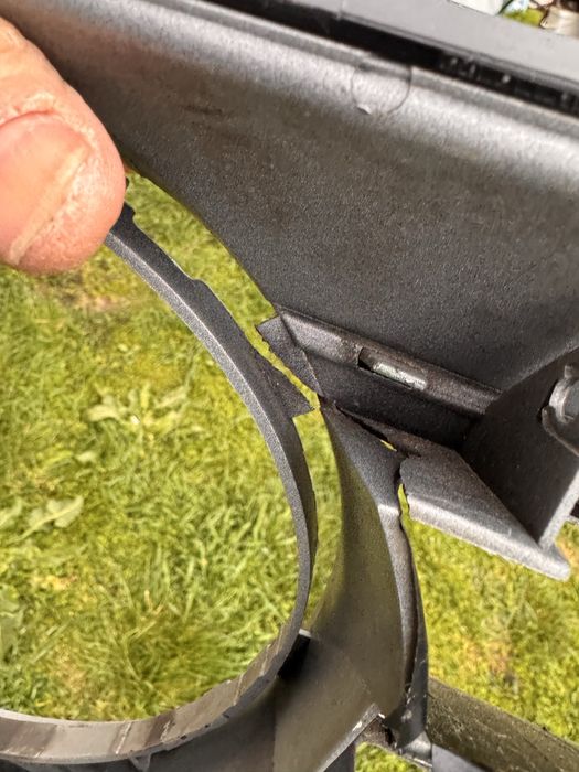 Маска за мерцедес w204