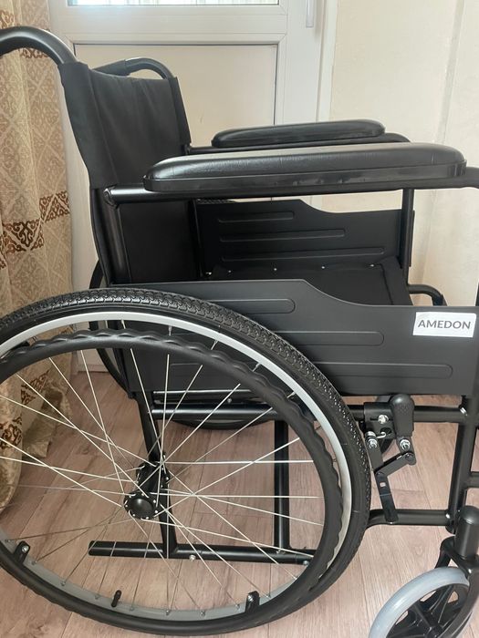 Коляска инвалидная