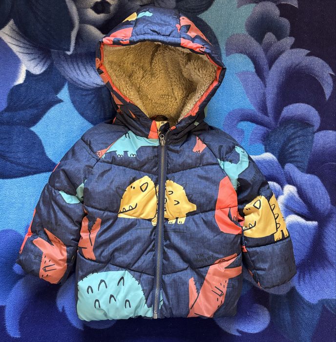 Hainute pentru baietel marimea 86