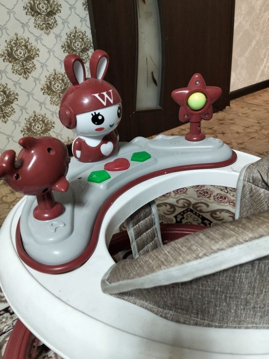 Ходунок детский.
