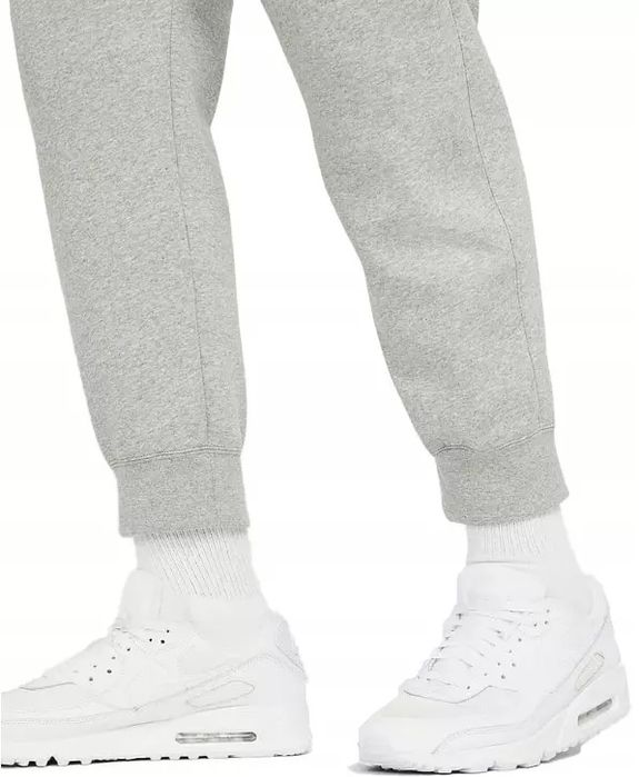 Спортно долнище  Nike Club Men's Pants Sportswear Fleece Joggers Gray