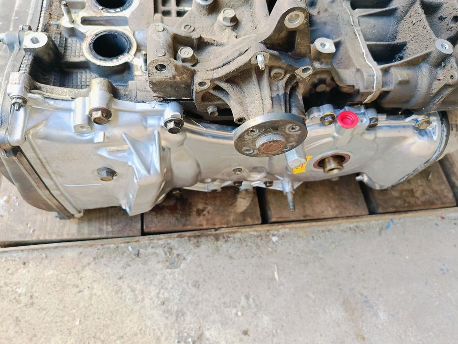 Двигатель на Toyota 2AZ-FE