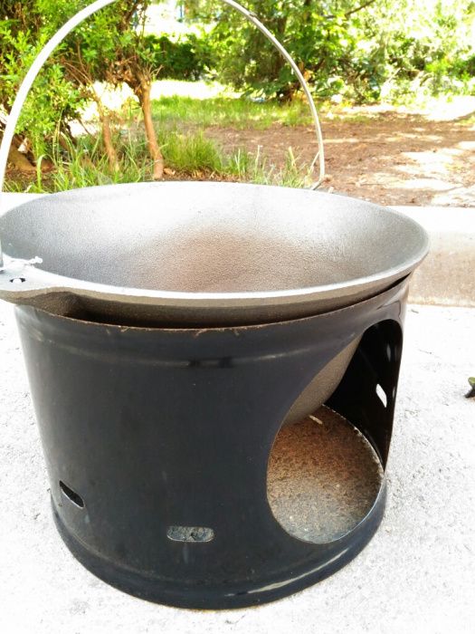 Ceaun fonta pura PROMO 10,8 L +trepied+ lingura = 169 lei  5L/7,2L/1