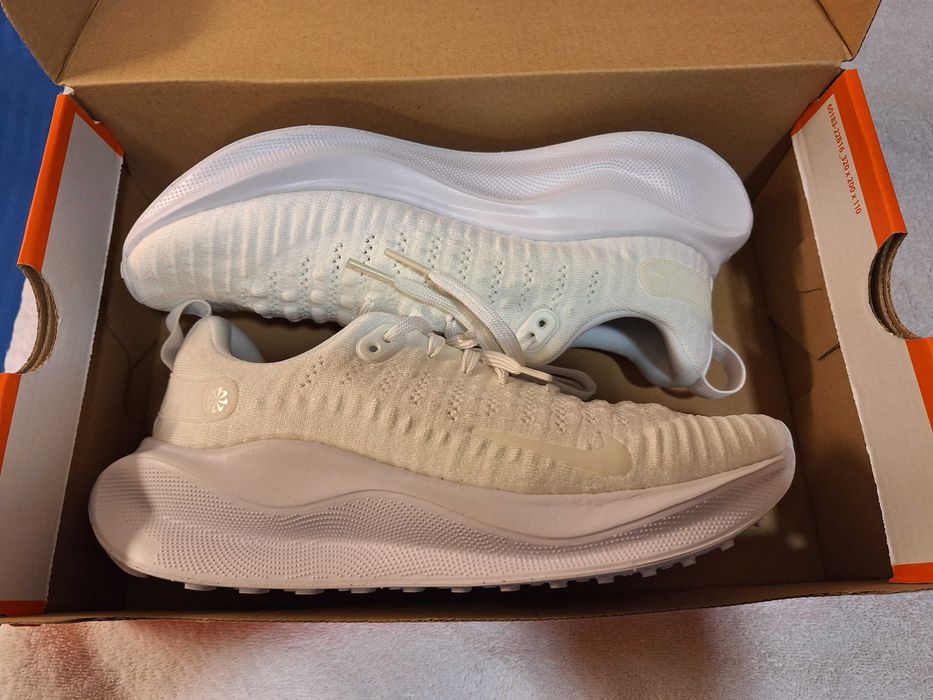 Дамски маратонки NIKE INFINITY