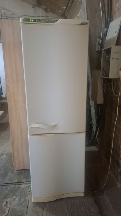 Двух камерный холодильник, срочно продам!