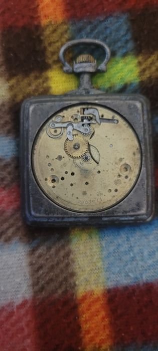 Часы антикварные