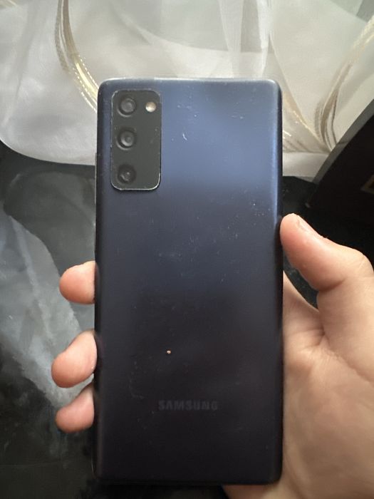 Samsung s20 fe 128