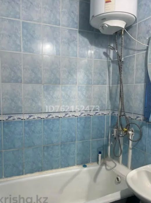 3х ком. кв. продам в 10мкр дом 35