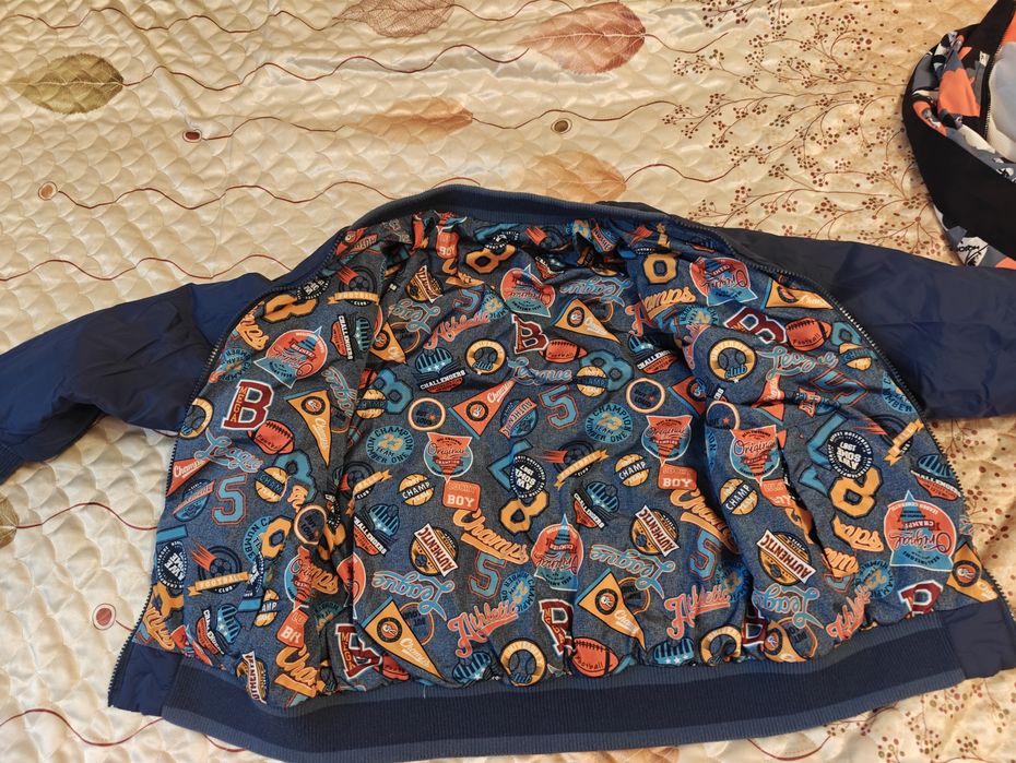 Куртки весна ,для мальчика