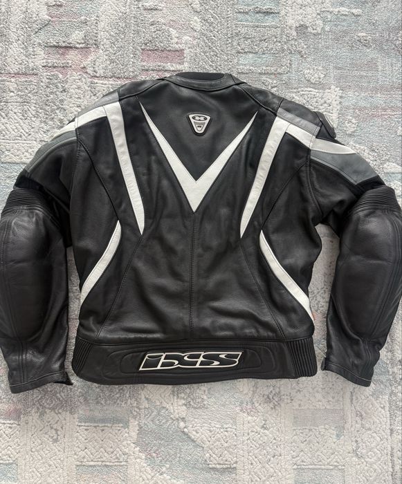 Costum moto / combinezon piele IXS marime 275 M/L