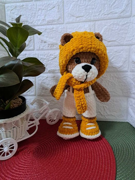 Ръчно изплетени играчки за подарък