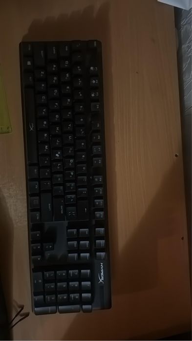 Продам HYPERX клавиатуру