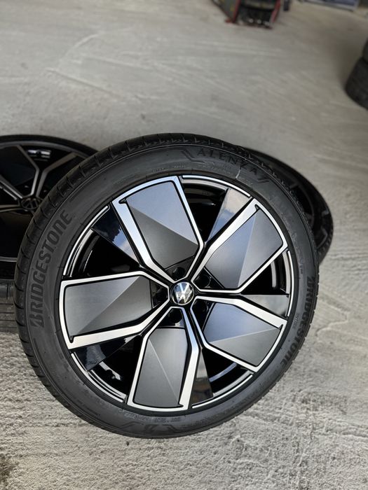 Jante VW Touareg R21 Originale Brigestone 35/2023 Vara 90%