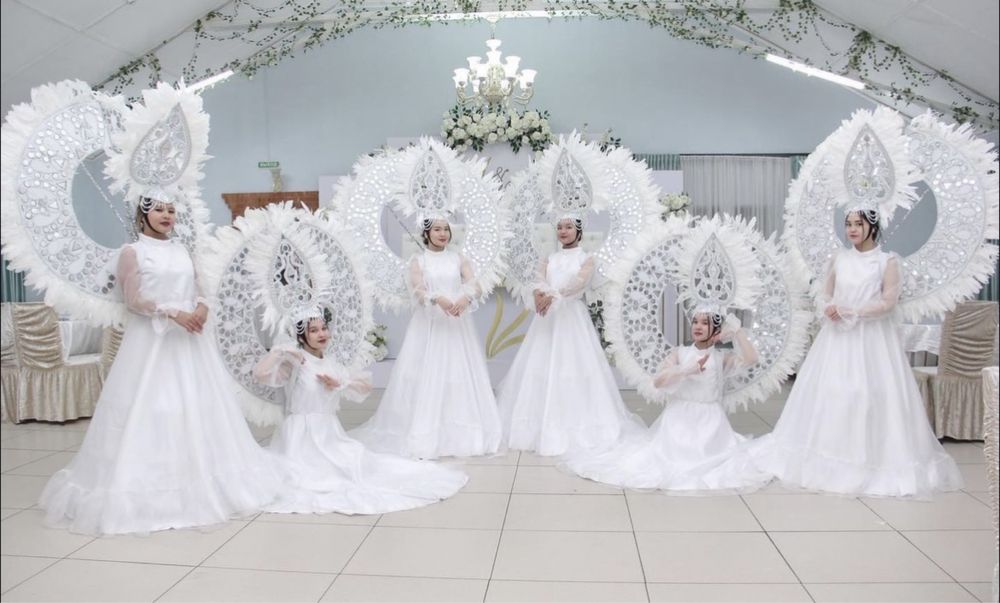 Продам танцевальные костюмы.