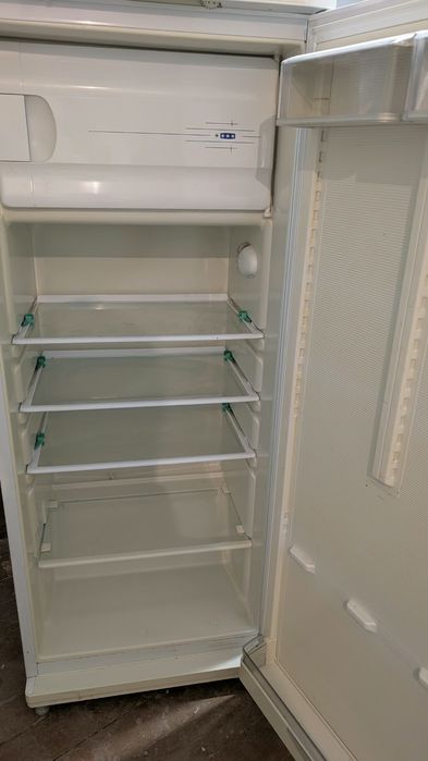 Продам холодильник Атлант