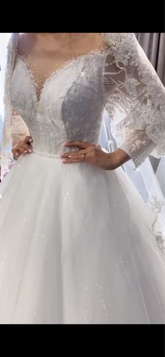 Свадебное платье