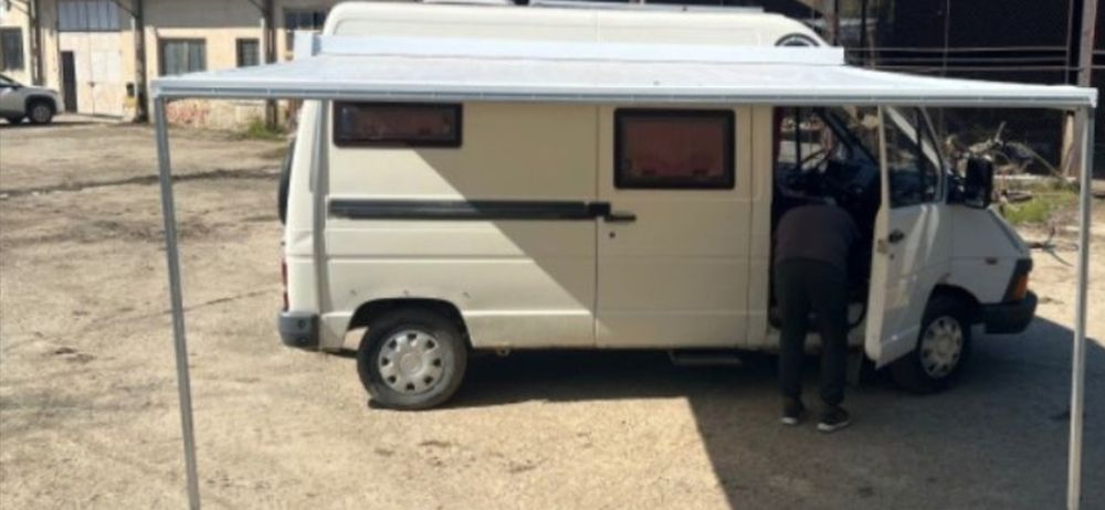 Бус - кемпер, за къмпинг, риболов и удоволствия