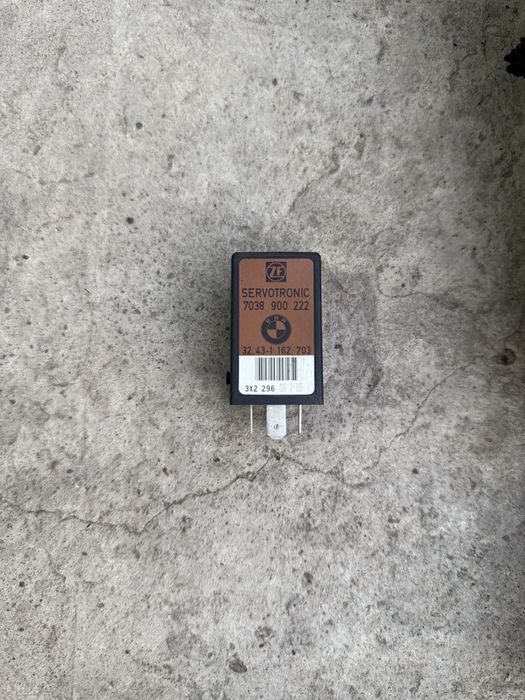 Рулевой редуктор с серватроником на BMW e34