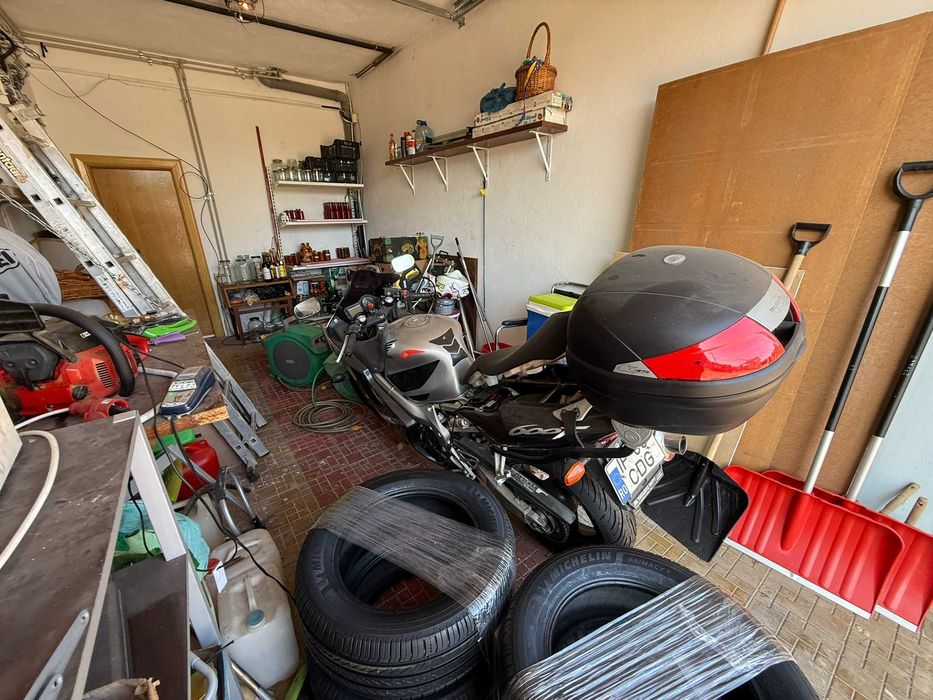 Motocicleta HONDA CBR F4I