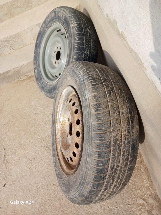 Шина с дисками р13 на запаска