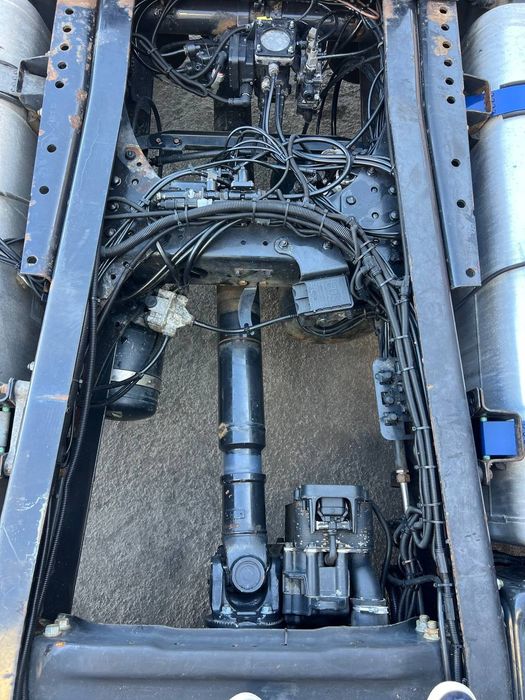 Тягач Ман Эвро 6 сотилади