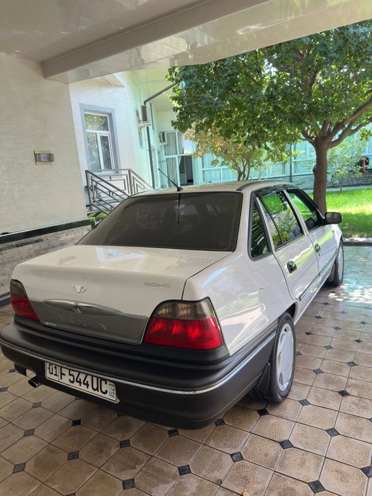 Neksa 1 2006 yil mator xadavoy qilingan yaqinda gaz qoyilgan R 15 disk