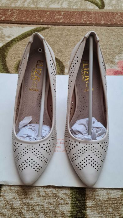 Продавам елегантни обувки