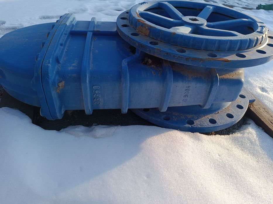 Продам кран новый