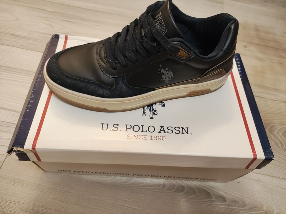 Adidași U.S. Polo Assn. mărimea 41