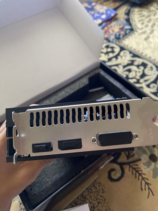 Продам новую рх580